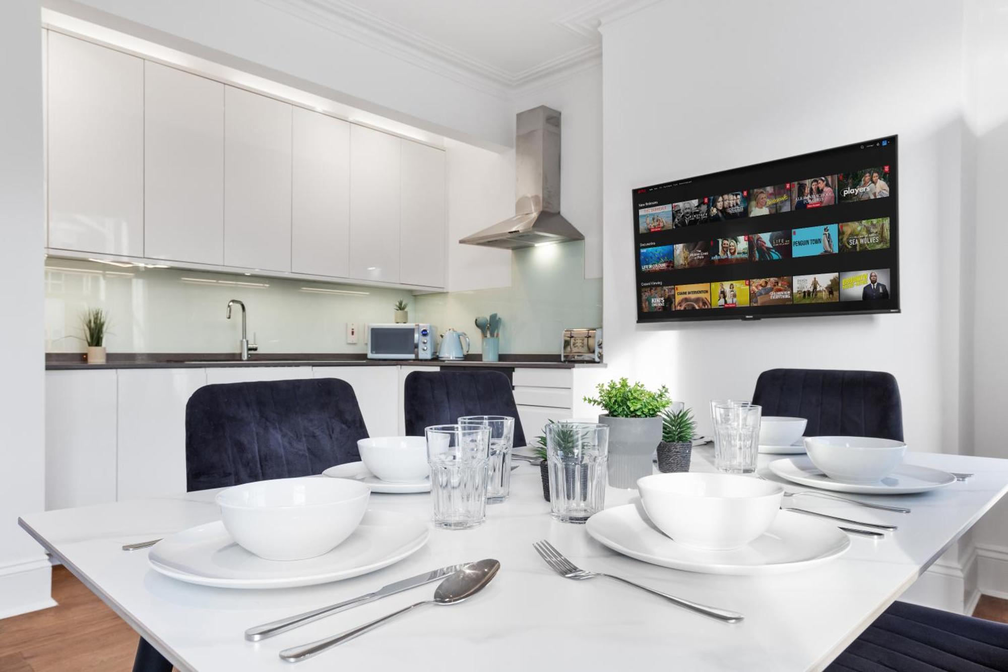 Luxury 4 Bedroom Flat With Stunning Shard View From Terrace In Central London! Next To Station, Sleeps 9 Exterior foto