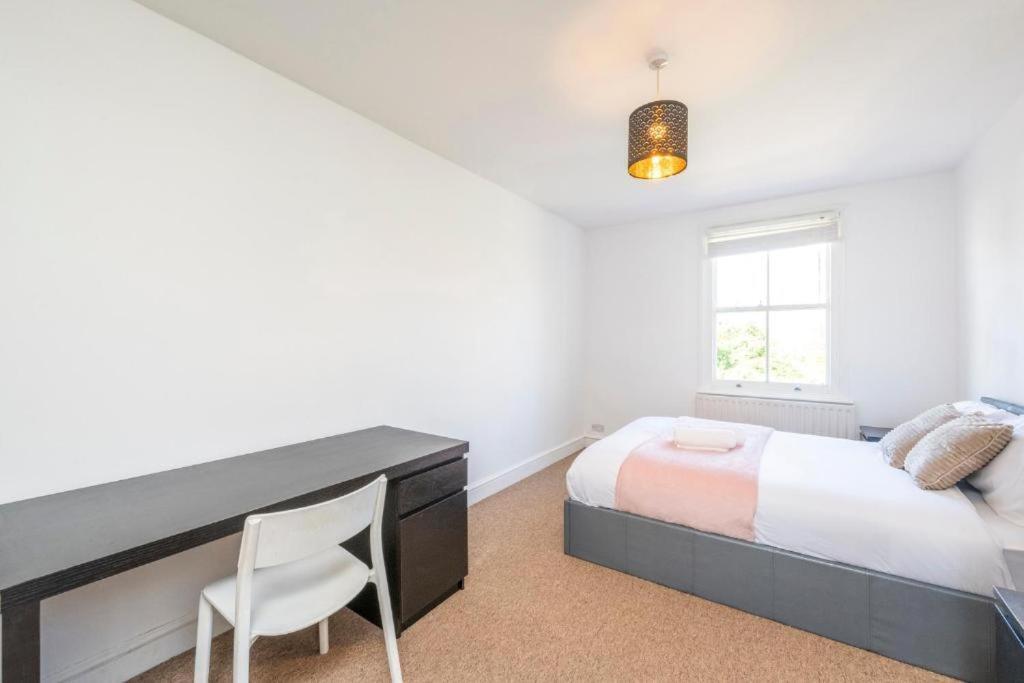 Luxury 4 Bedroom Flat With Stunning Shard View From Terrace In Central London! Next To Station, Sleeps 9 Zimmer foto